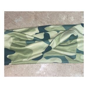 Buddy Bandana Camouflage Headband